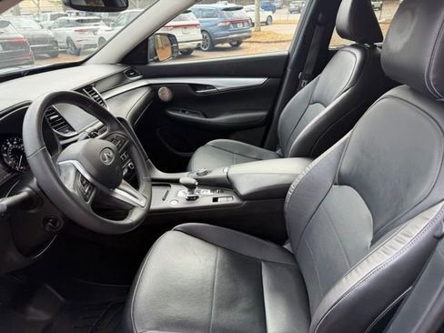Used 2021 INFINITI QX50 Sensory image 15