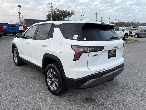 Used 2025 Chevrolet Equinox LT image 5