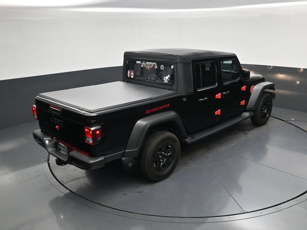 Used 2025 Jeep Gladiator Sport AWD/4WD image 34