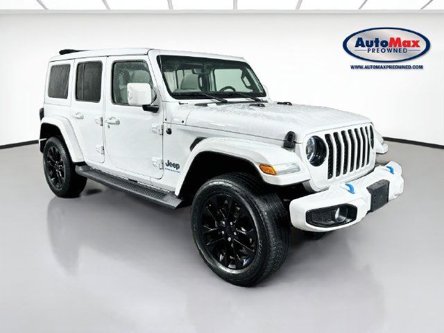 Used 2023 Jeep Wrangler Unlimited Sahara AWD/4WD image 1