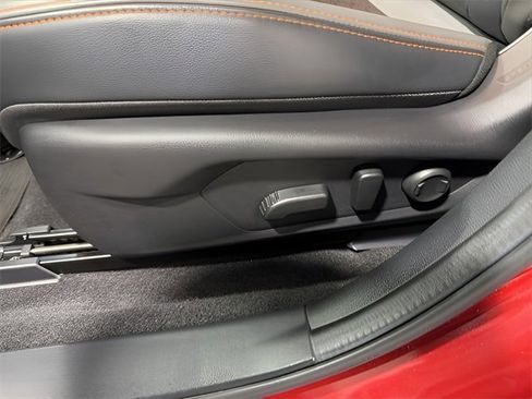 Certified 2025 Subaru Crosstrek 2.5i Limited w/ Popular Package #4A image 12