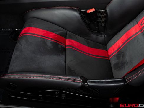 Used 2018 Porsche 911 GT3 RWD image 47