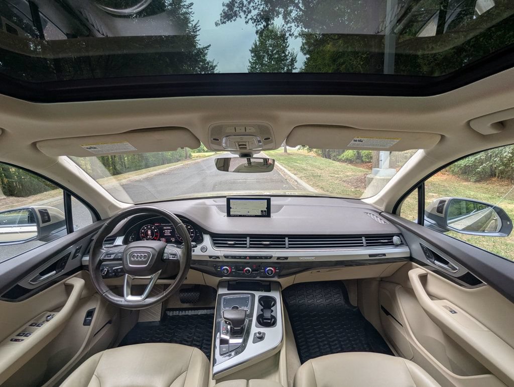 Used 2018 Audi Q7 2.0T Premium Plus w/ Premium Plus Package AWD/4WD image 22