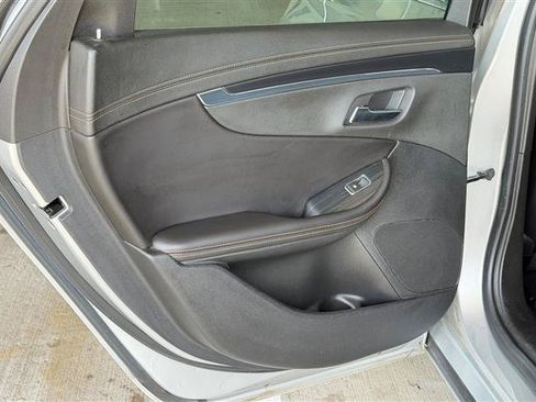 Used 2016 Chevrolet Impala LTZ FWD image 39