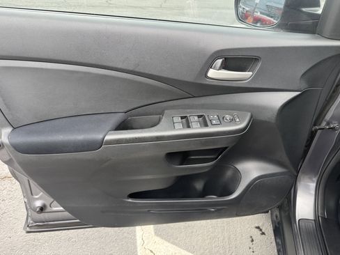 Used 2015 Honda CR-V LX image 23