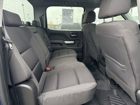 Used 2018 Chevrolet Silverado 1500 LT w/ LT Eassist Package image 14