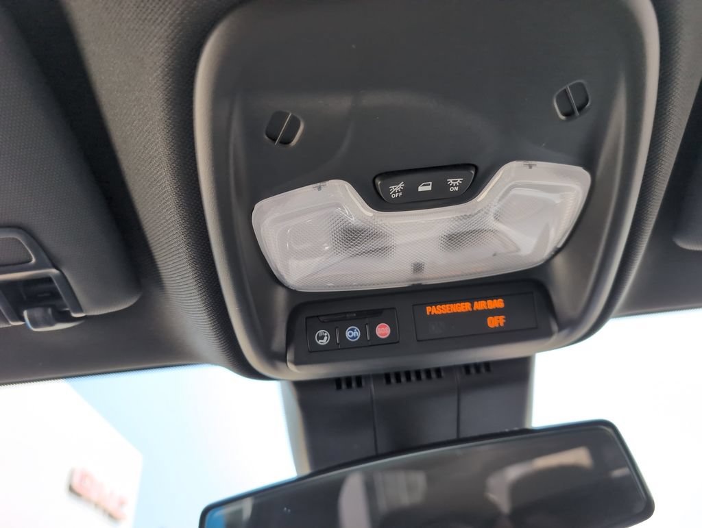 Used 2026 Chevrolet Colorado Trail Boss AWD/4WD image 25