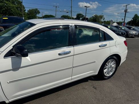 Used 2008 Chrysler Sebring Limited FWD image 12
