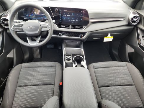 New 2027 Chevrolet Equinox LT w/ Midnight Edition FWD image 22
