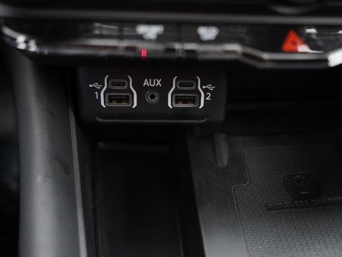 Certified 2024 Dodge Durango R/T image 35