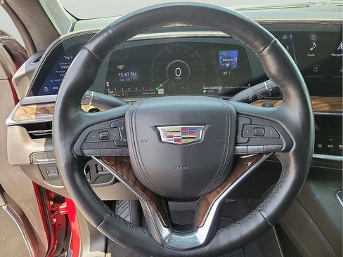Used 2022 Cadillac Escalade Sport Platinum AWD/4WD image 16