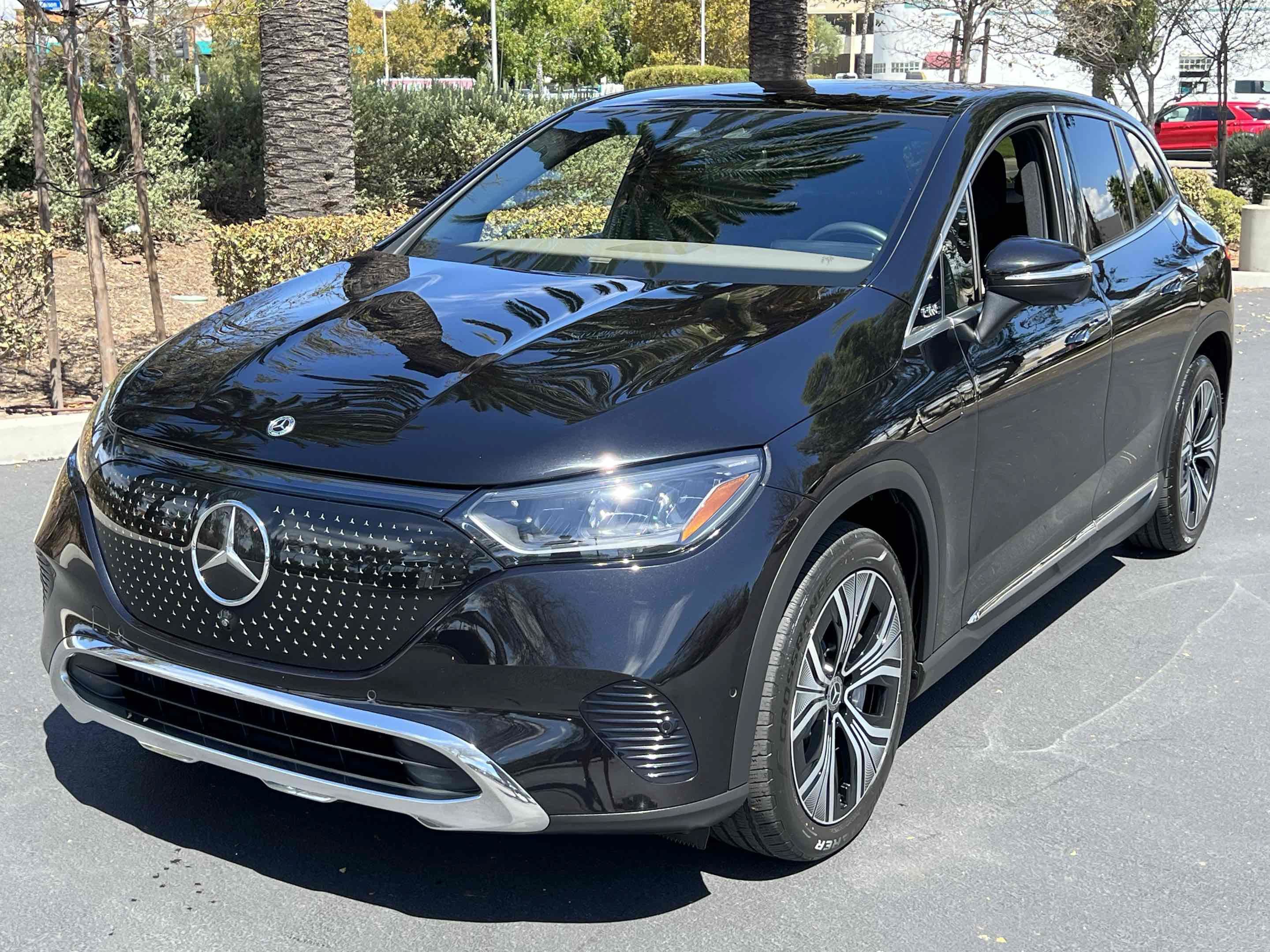 Used 2023 Mercedes-Benz EQE 350+ SUV image 21