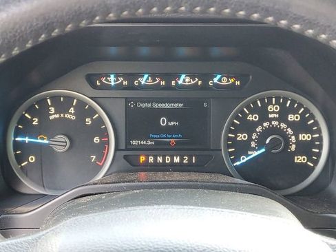 Used 2016 Ford F150 XLT w/ Equipment Group 302A Luxury AWD/4WD image 19