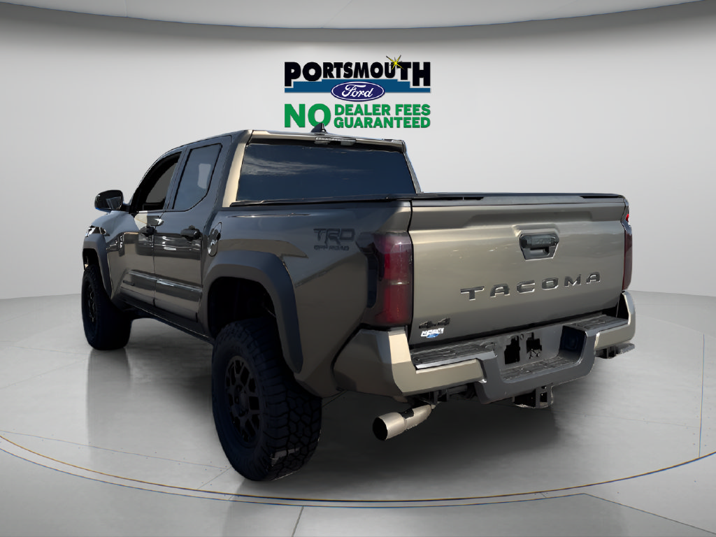 Used 2025 Toyota Tacoma TRD Off-Road AWD/4WD image 22