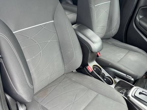 Used 2014 Ford Fiesta SE FWD image 36