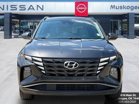 Used 2023 Hyundai Tucson SEL w/ Convenience Package FWD image 2