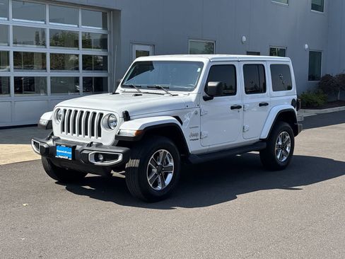 Used 2022 Jeep Wrangler Unlimited Sahara w/ Safety Group AWD/4WD image 1
