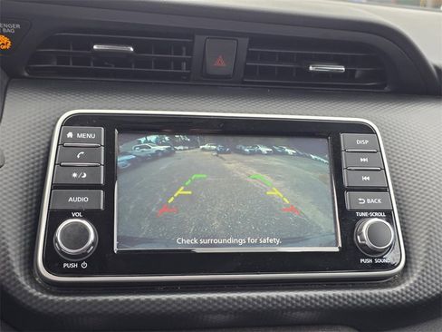 Used 2024 Nissan Kicks S image 12