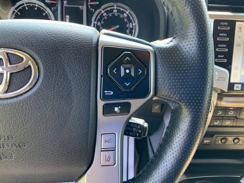 Used 2024 Toyota 4Runner Limited AWD/4WD image 22