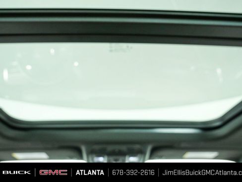 Used 2025 GMC Yukon XL Denali Ultimate w/ LPO, Floor Liner Package AWD/4WD image 23