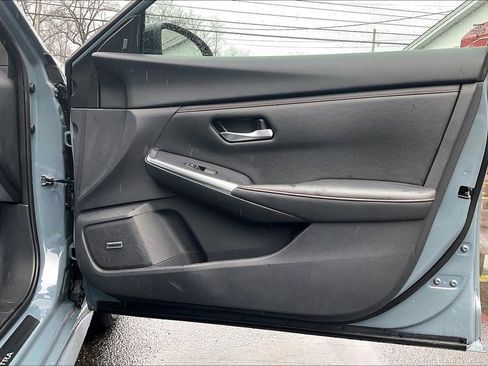 Used 2024 Nissan Sentra SR w/ SR Premium Package image 23