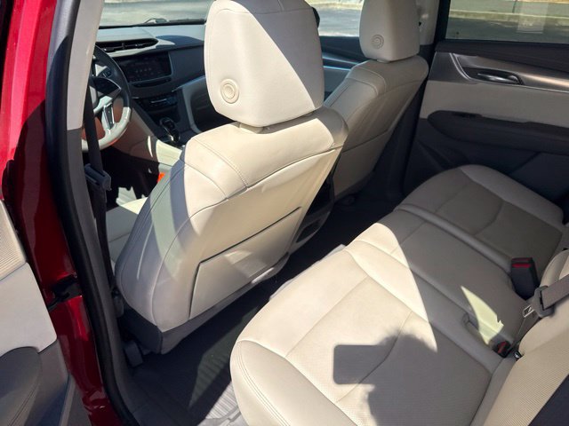 Used 2023 Cadillac XT5 Premium Luxury w/ Technology Package FWD image 21