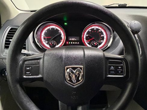 Used 2013 RAM C/V Tradesman image 15