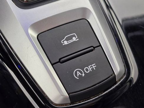 Used 2019 Honda Pilot Touring image 41