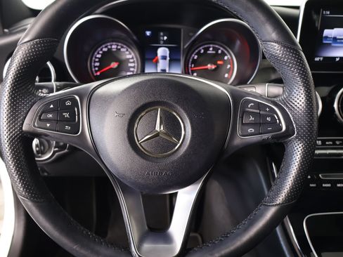 Used 2018 Mercedes-Benz C 300 4MATIC Sedan image 3