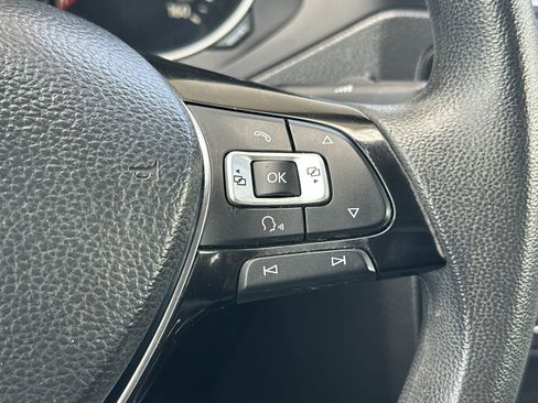 Used 2015 Volkswagen Jetta SE FWD image 21