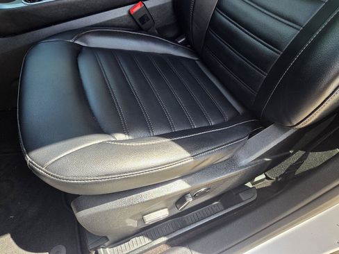Used 2019 Ford Edge SEL w/ Equipment Group 201A FWD image 35