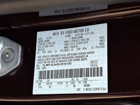 Used 2025 Lincoln Nautilus Premier w/ Equipment Group 102A AWD/4WD image 28