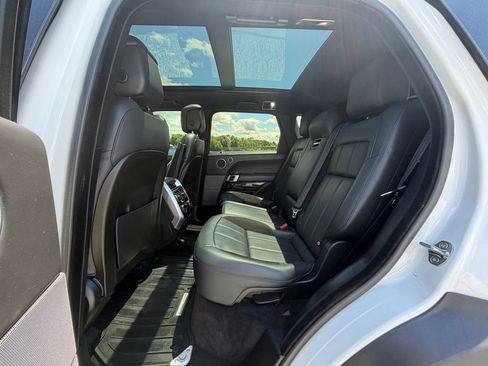 Used 2020 Land Rover Range Rover Sport HST AWD/4WD image 7