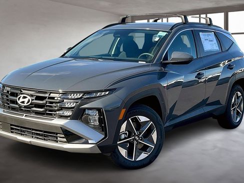 New 2026 Hyundai Tucson SEL image 2