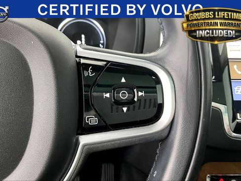 Used 2023 Volvo XC90 B6 Plus AWD/4WD image 27