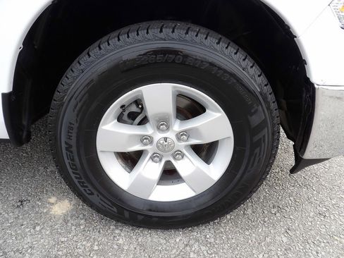 Used 2021 RAM 1500 Tradesman w/ Chrome Appearance Group image 41