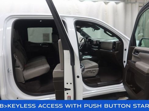 Used 2023 Chevrolet Silverado 1500 LTZ w/ Z71 Off-Road Package AWD/4WD image 9