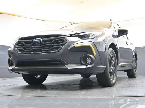 Used 2025 Subaru Crosstrek 2.5i Sport AWD/4WD image 29