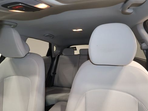 Used 2025 Hyundai Kona SEL image 17