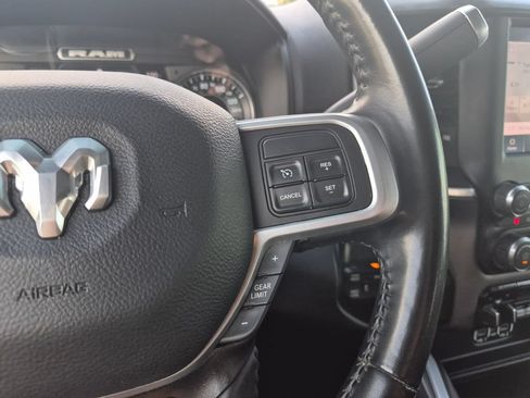 Used 2022 RAM 2500 Big Horn AWD/4WD image 32