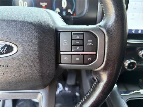 Used 2022 Ford F150 Lariat w/ Equipment Group 502A High AWD/4WD image 17