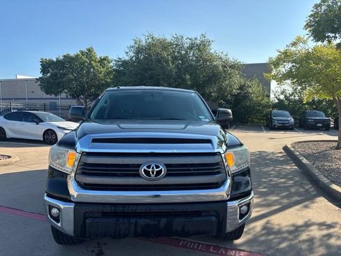 Used 2014 Toyota Tundra SR5 w/ SR5 Upgrade Package RWD image 2