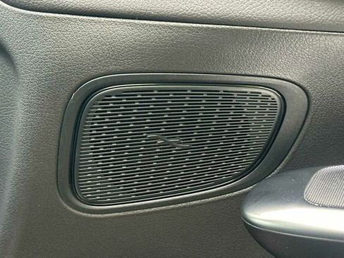 Used 2025 Mercedes-Benz GLC 300 image 22