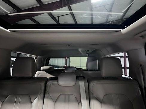 Used 2024 Ford Expedition Max Limited RWD image 13