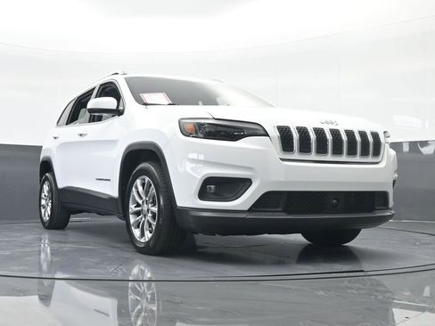 Used 2021 Jeep Cherokee Latitude Lux w/ Comfort/Convenience Group image 61