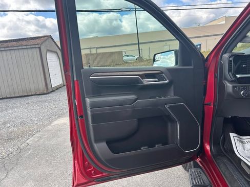 Used 2022 GMC Sierra 1500 Elevation AWD/4WD image 16