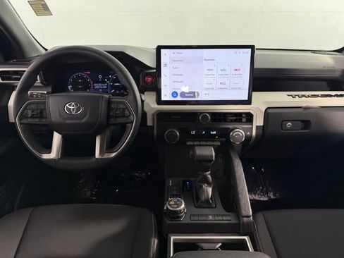 Used 2024 Toyota Tacoma TRD Off-Road image 24