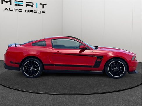 Used 2012 Ford Mustang Boss 302 w/ Boss 302 Accessory Pkg RWD image 10