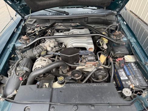 Used 1995 Ford Mustang GT RWD image 31