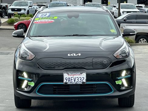 Used 2022 Kia Niro EX Premium image 10